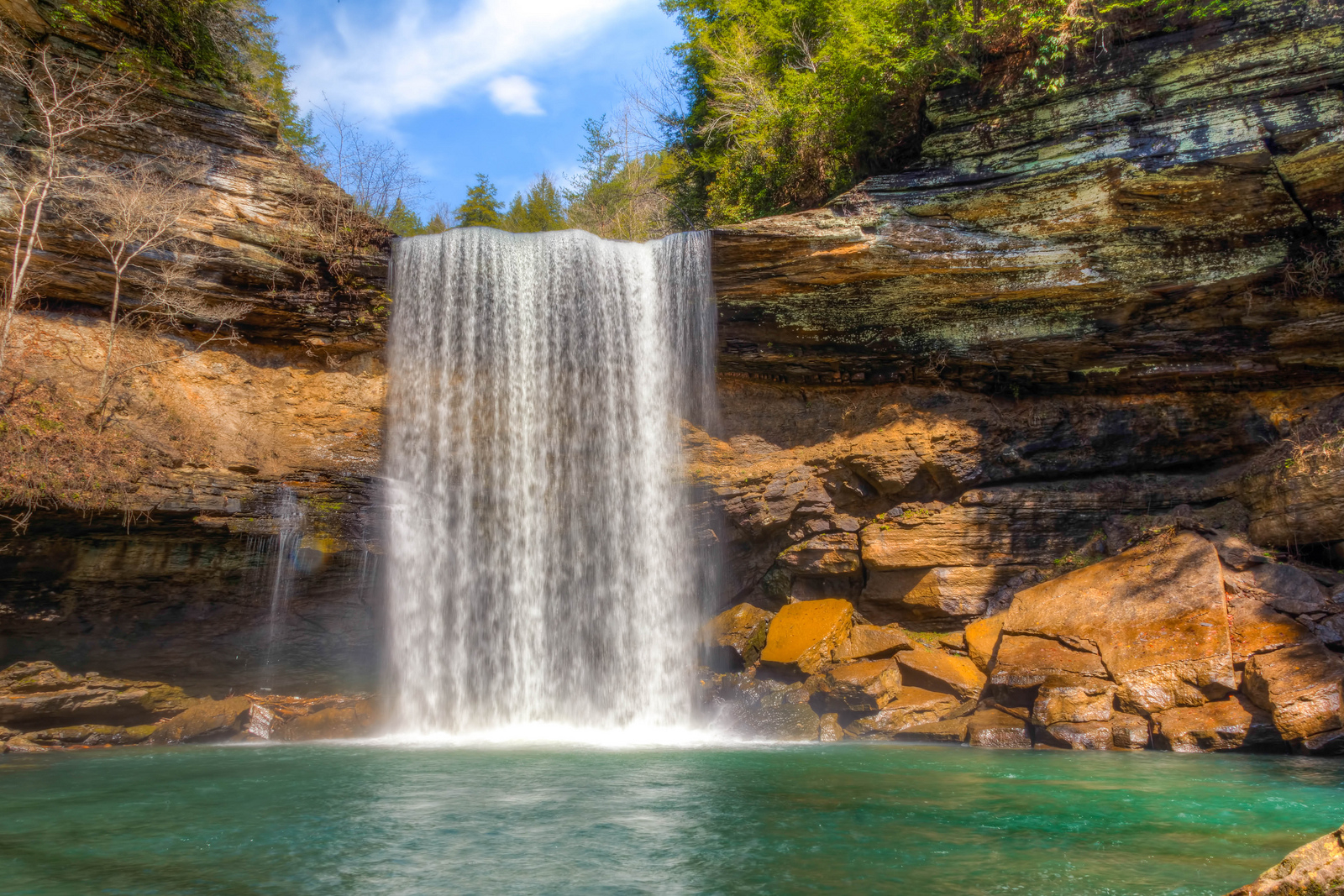 7 Best Waterfalls Near Nashville To See Without Hiking