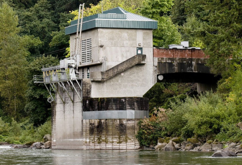 Clackamas River Water Intake Facility Could Reopen This Weekend After