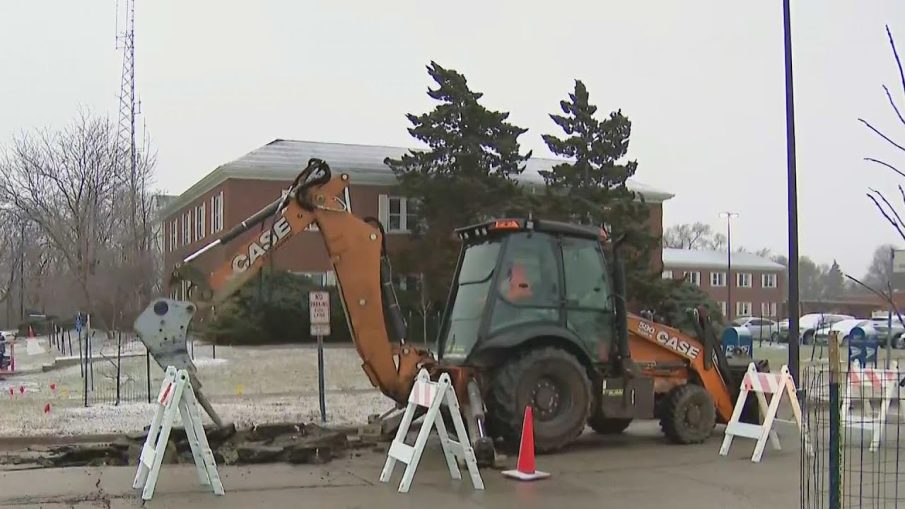 Maywood Courthouse Reopens After Water Main Break YouTube